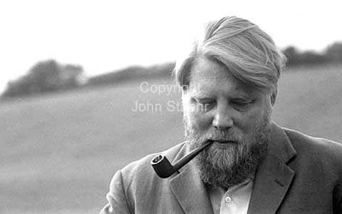 Sarvig, Ole | 6.000 historiske pressefotos - John Stæhr copyright ...